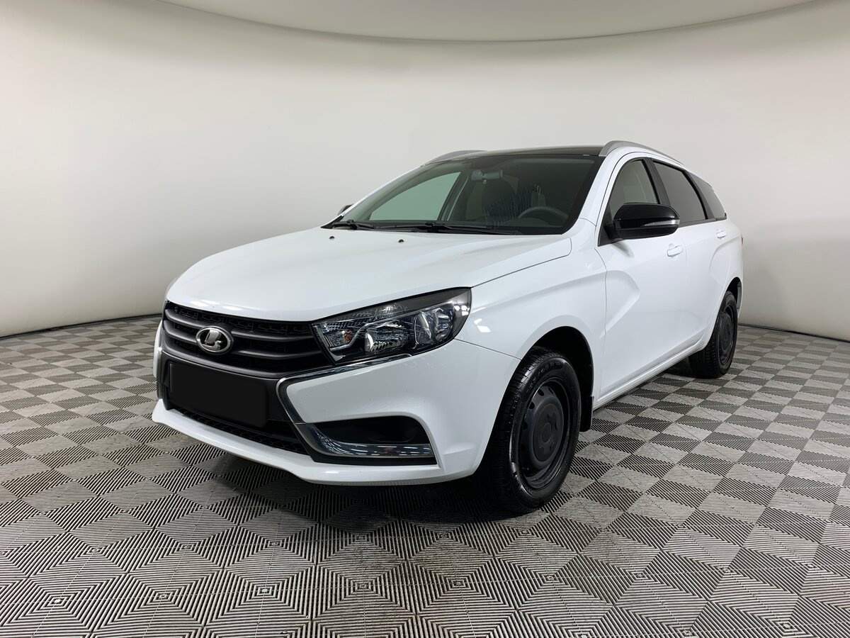 Lada (ВАЗ) Vesta 2021 года с пробегом. Посмотреть фото