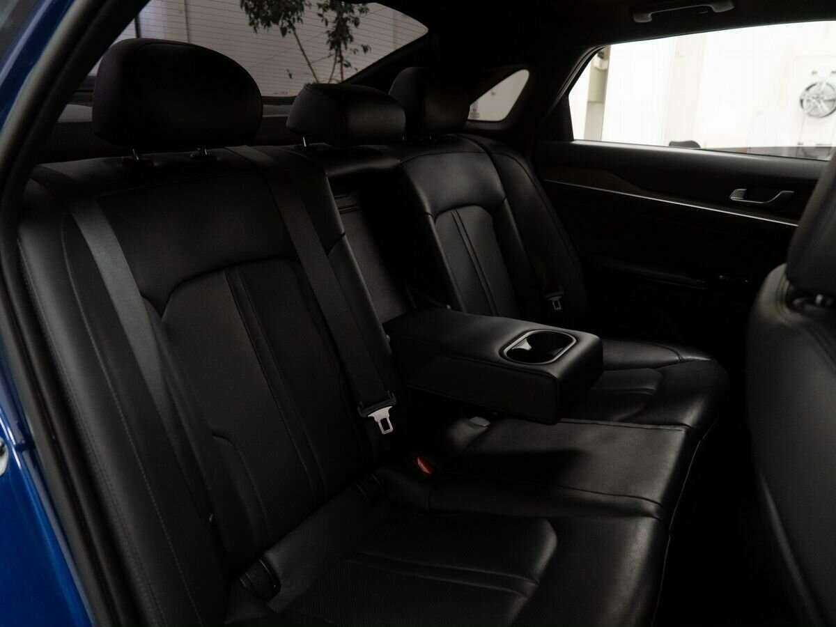 Kia K5 2020 года с пробегом. Фото: #7