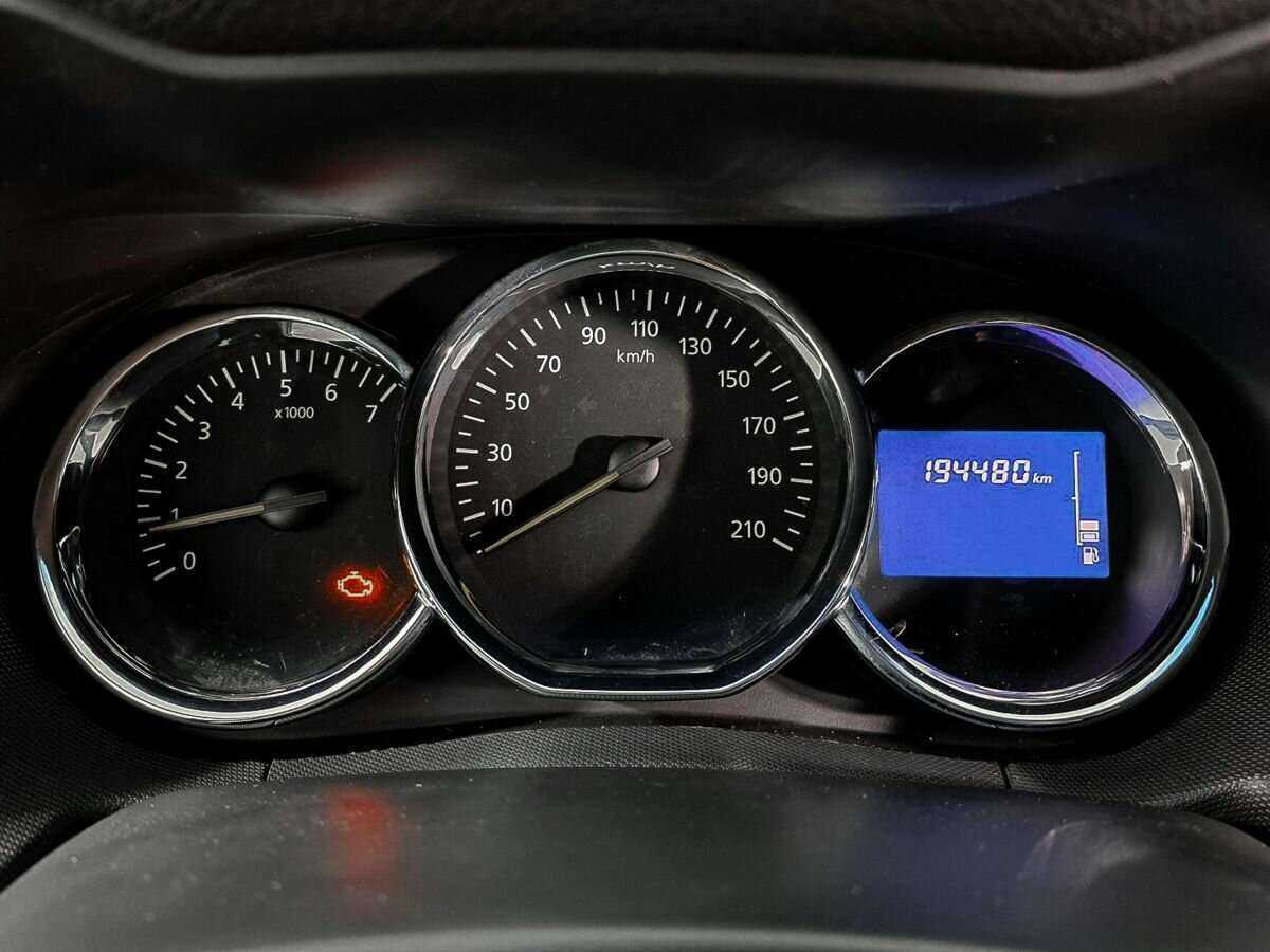 Renault Duster 2015 года с пробегом. Фото: #8