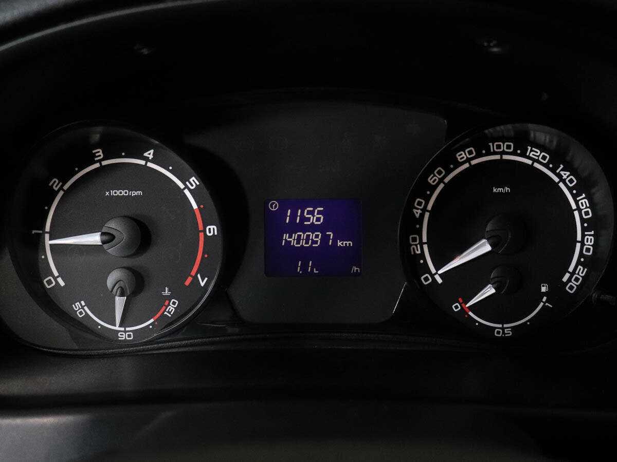 Lada (ВАЗ) Priora 2017 года с пробегом. Фото: #8