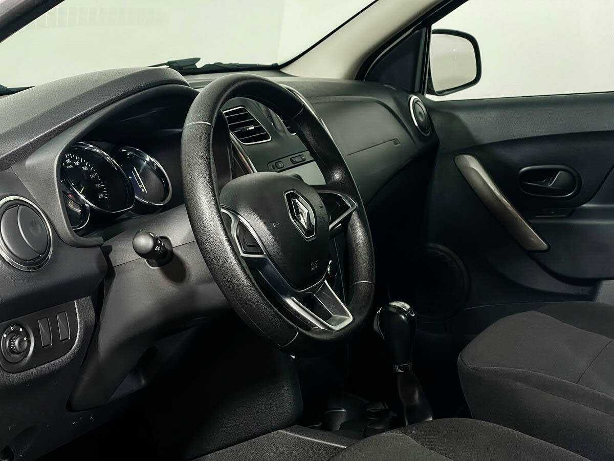 Renault Logan 2019 года с пробегом. Фото: #8