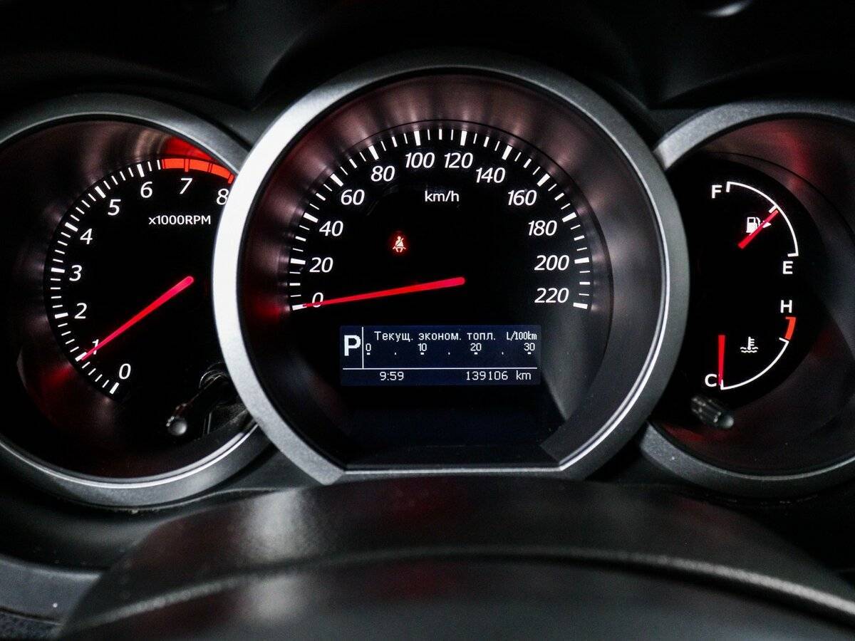 Suzuki Grand Vitara 2013 года с пробегом. Фото: #7