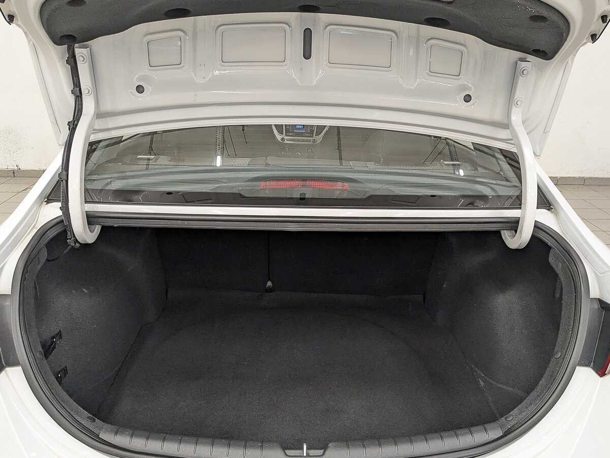 Hyundai Solaris 2021 года с пробегом. Фото: #9