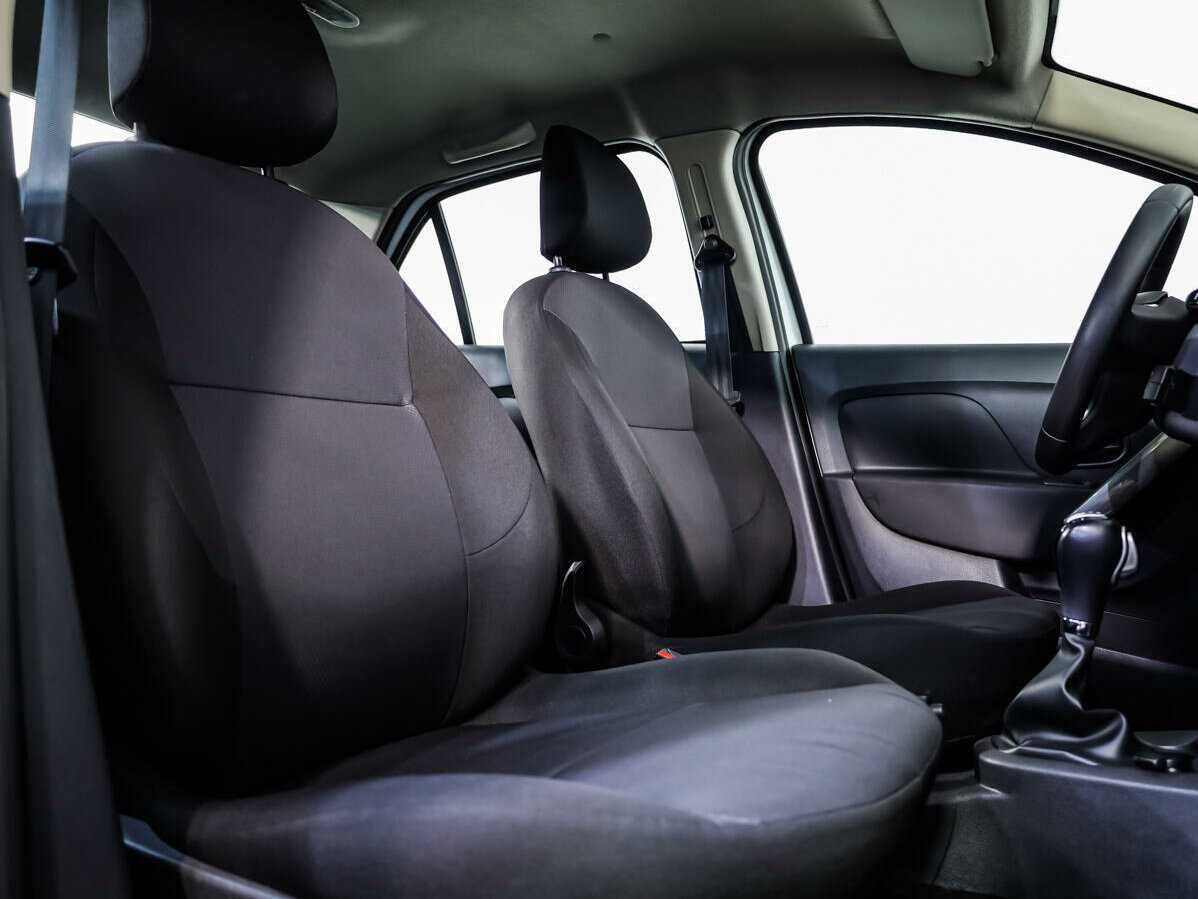 Renault Logan 2019 года с пробегом. Фото: #9