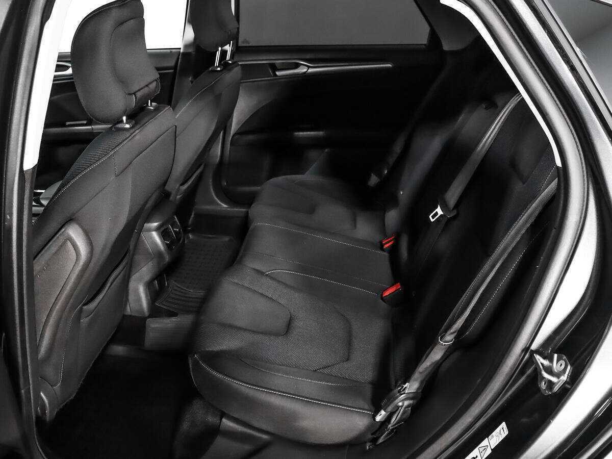 Ford Mondeo 2015 года с пробегом. Фото: #10