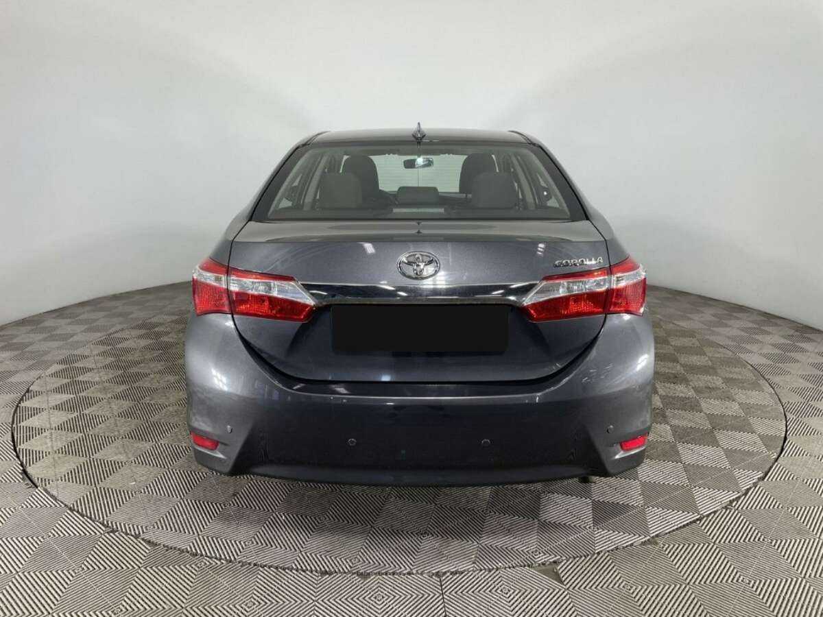 Toyota Corolla 2017 года с пробегом. Фото: #2