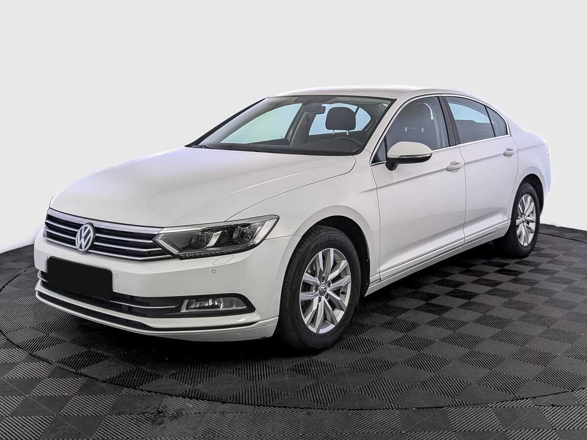 Volkswagen Passat 2019 года с пробегом. Фото: #0