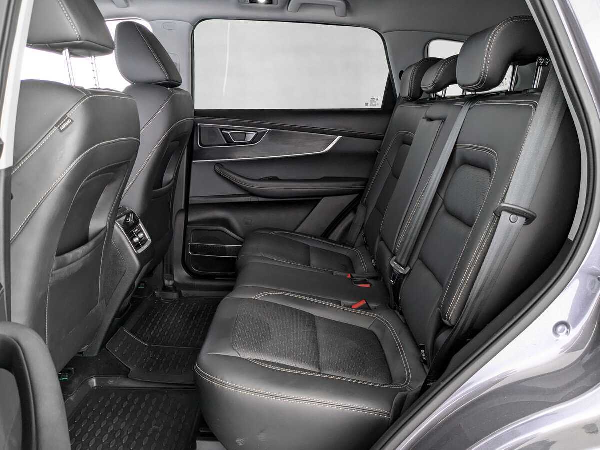 Chery Tiggo 8 2024 года с пробегом. Фото: #10