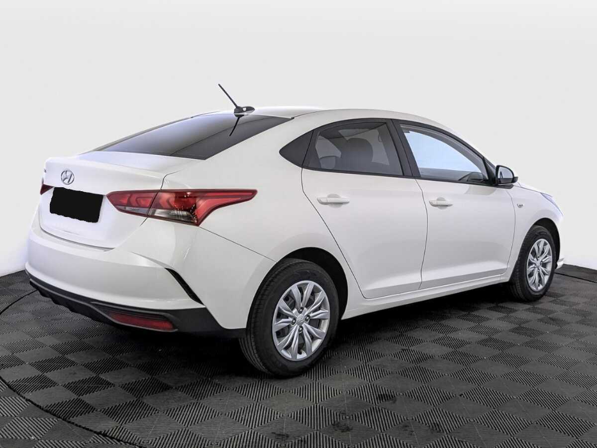 Hyundai Solaris 2022 года с пробегом. Фото: #4