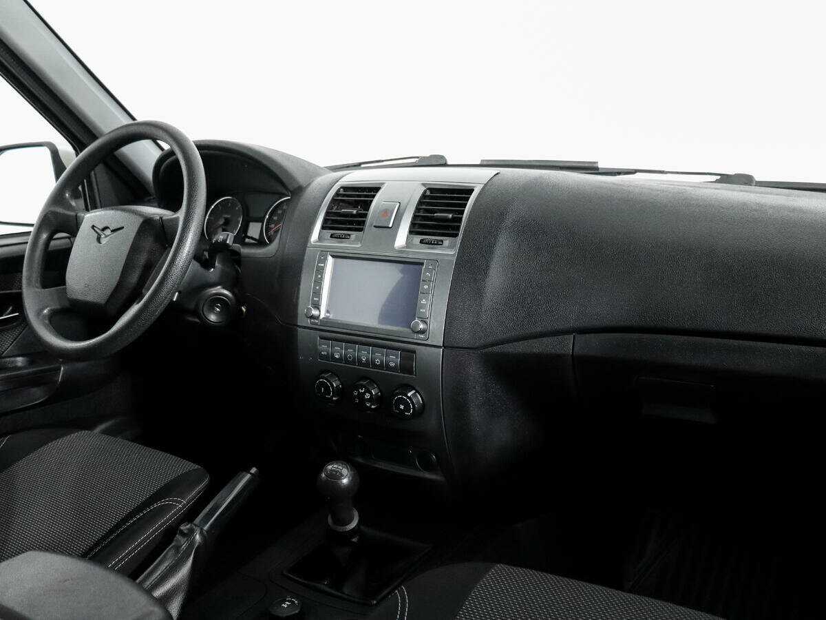 УАЗ Patriot 2015 года с пробегом. Фото: #8