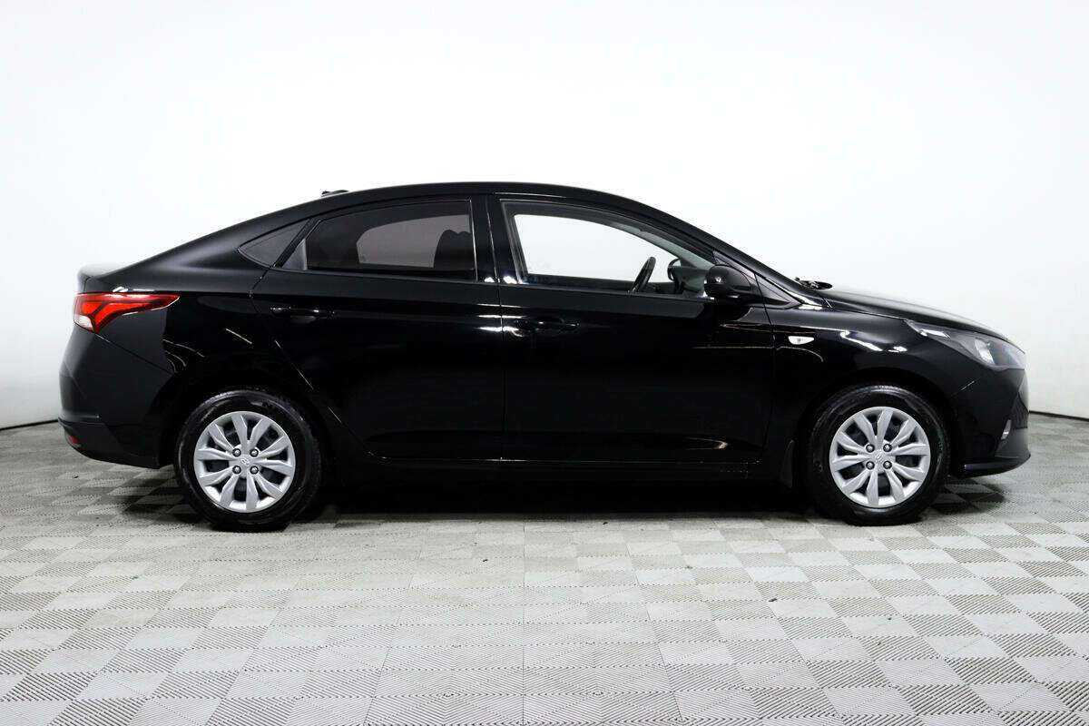 Hyundai Solaris 2020 года с пробегом. Фото: #3