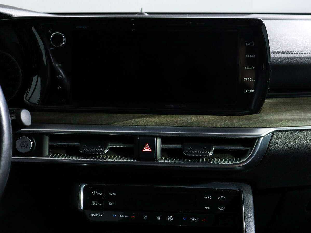 Kia K5 2021 года с пробегом. Фото: #10