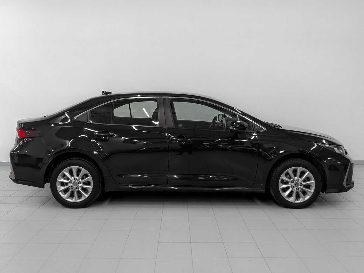 Toyota Corolla 2019 года с пробегом. Фото: #3