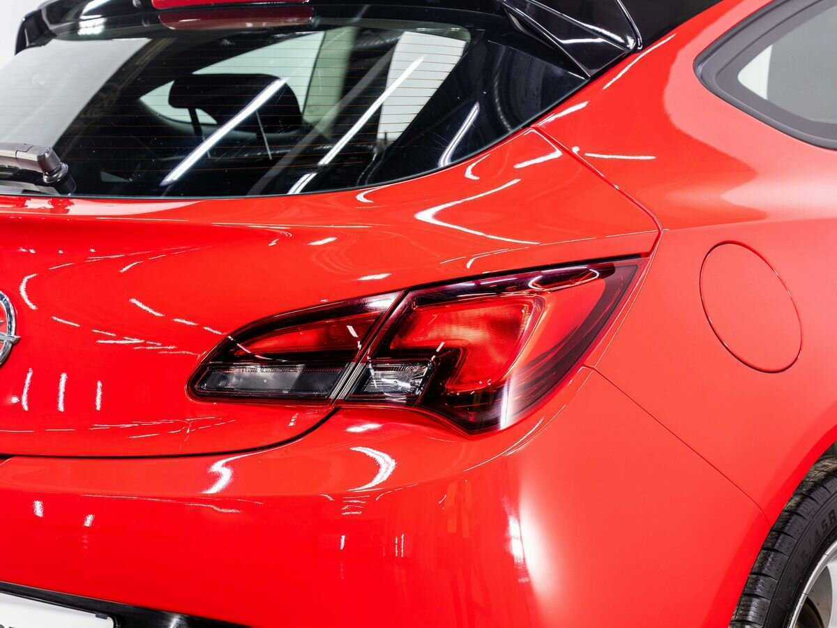 Opel Astra 2012 года с пробегом. Фото: #22