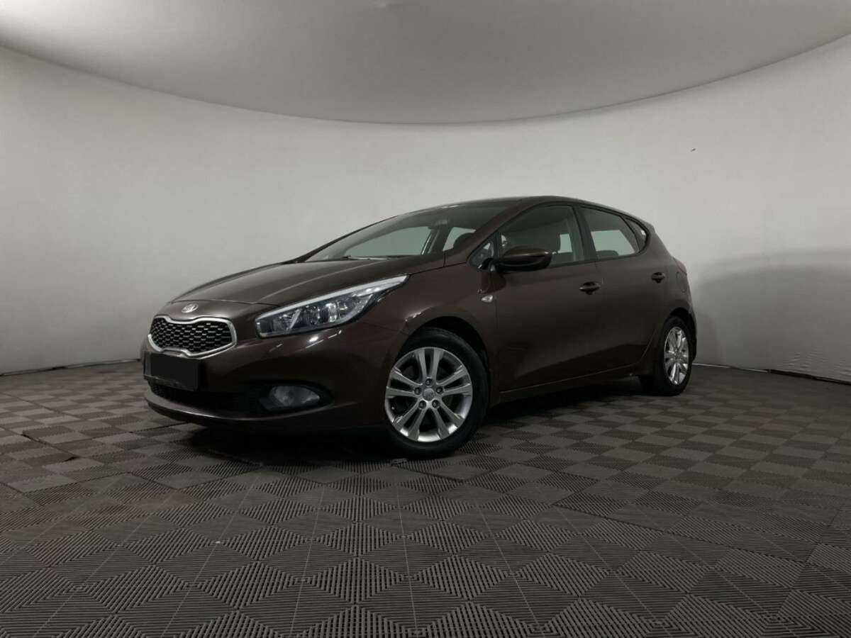 Kia Ceed 2013 года с пробегом. Посмотреть фото