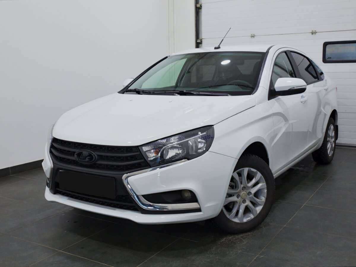 Lada (ВАЗ) Vesta 2022 года с пробегом. Посмотреть фото