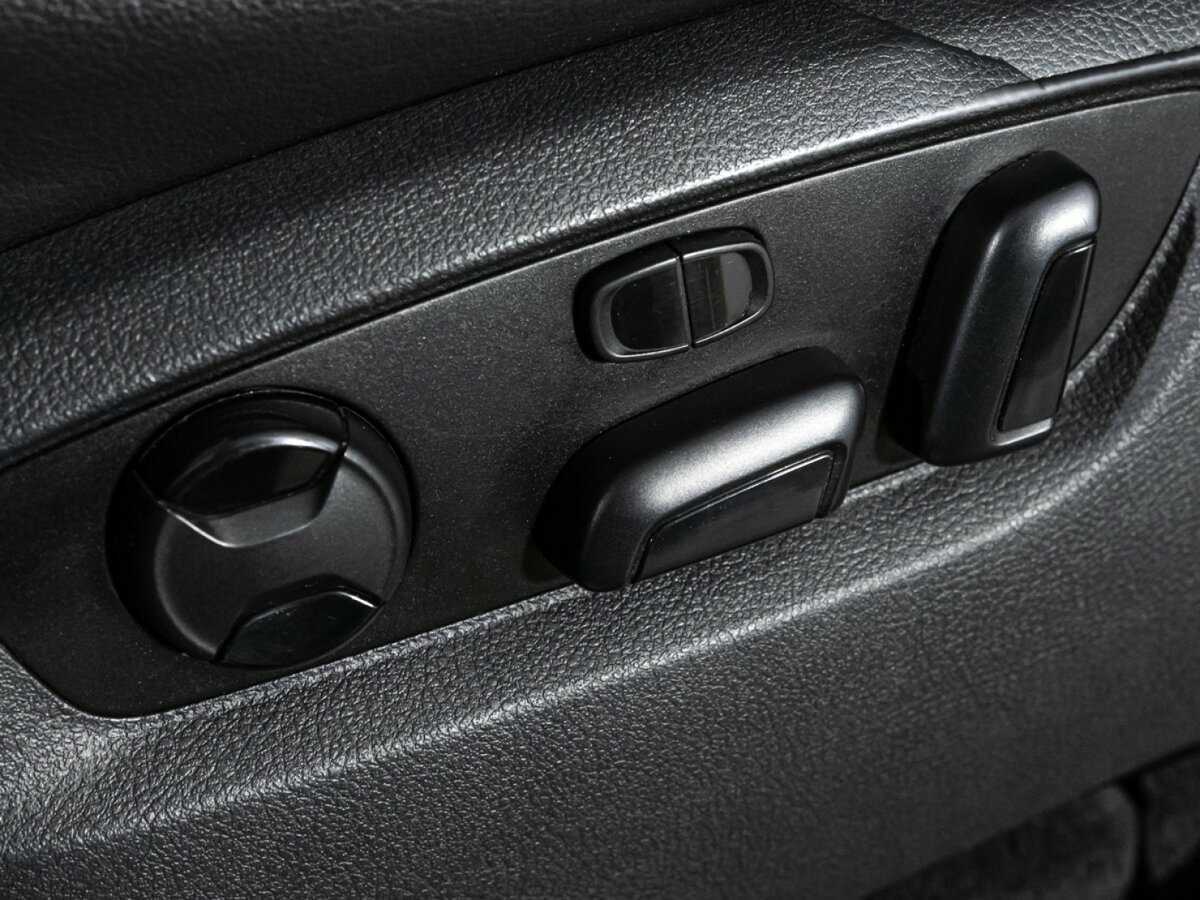 Volkswagen Touareg 2012 года с пробегом. Фото: #16