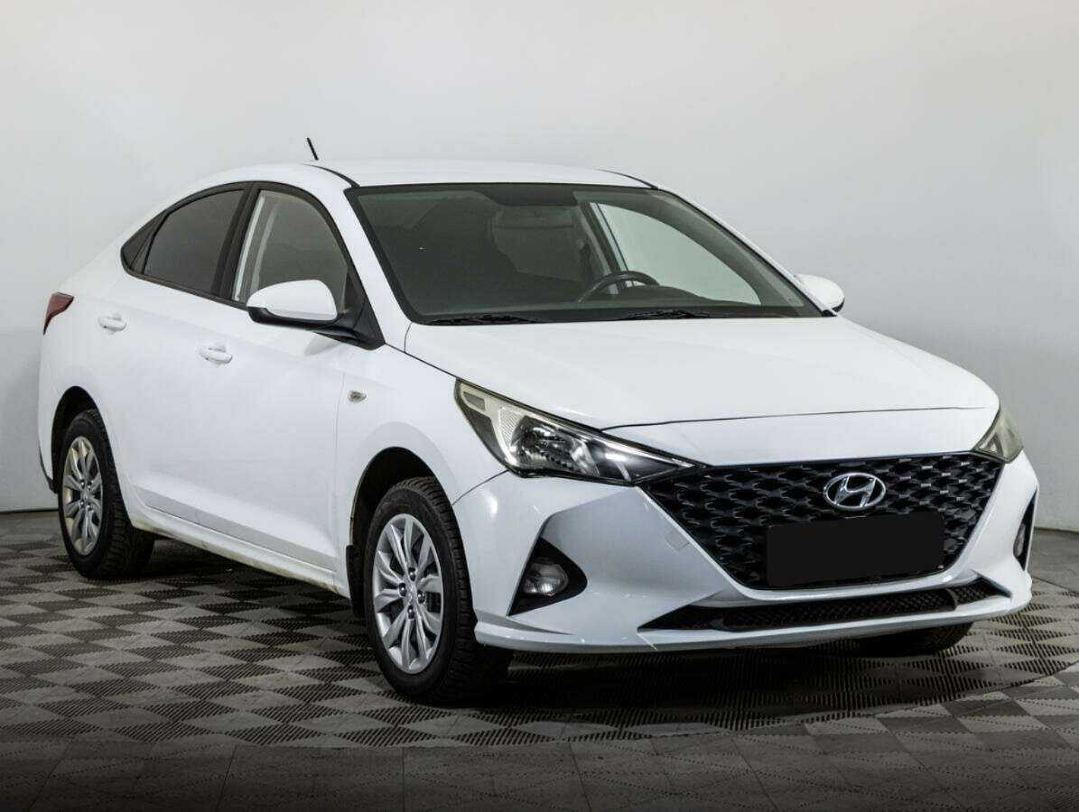 Hyundai Solaris 2020 года с пробегом. Фото: #2