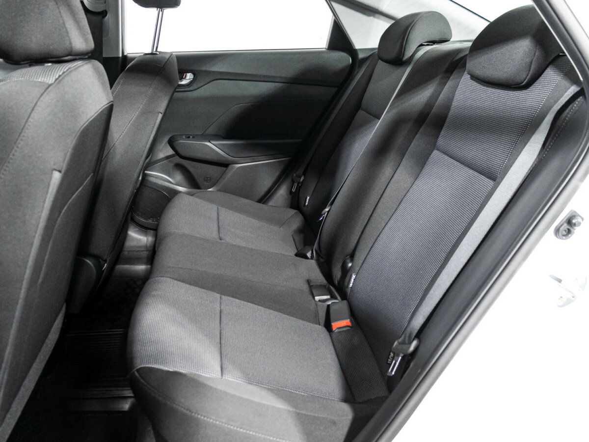 Hyundai Solaris 2022 года с пробегом. Фото: #7