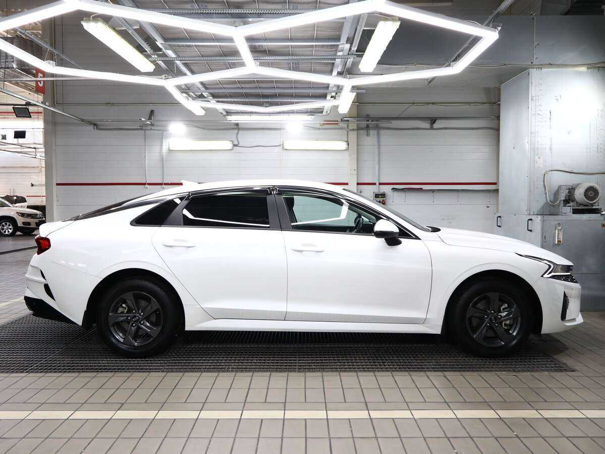 Kia K5 2021 года с пробегом. Фото: #12