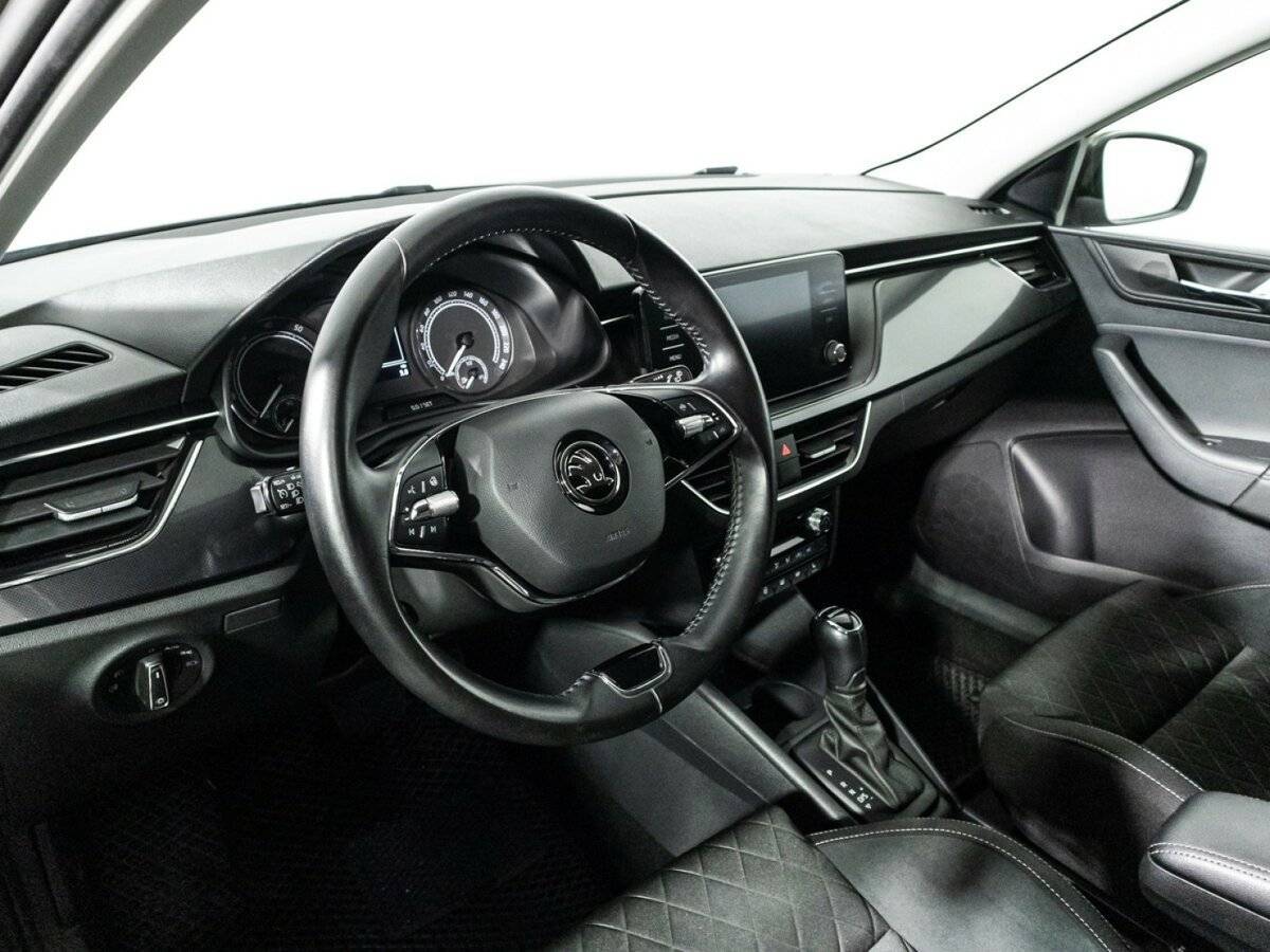 Skoda Rapid 2022 года с пробегом. Фото: #10