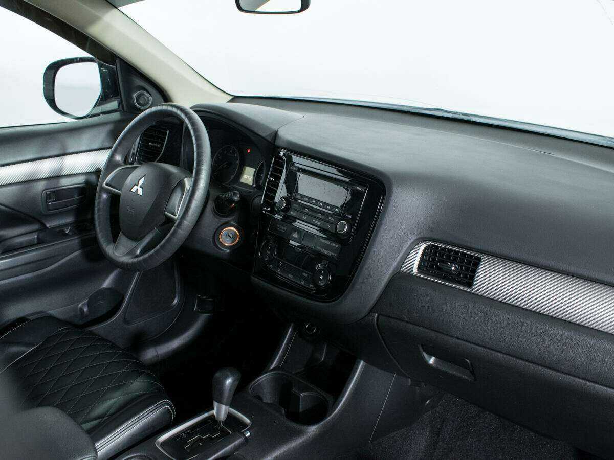 Mitsubishi Outlander 2014 года с пробегом. Фото: #6