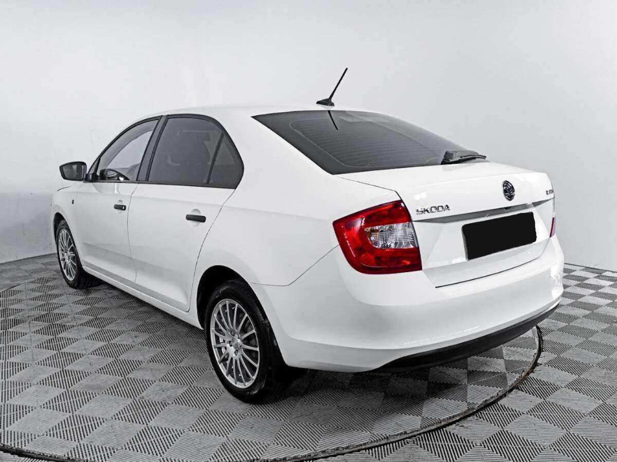 Skoda Rapid 2017 года с пробегом. Фото: #6