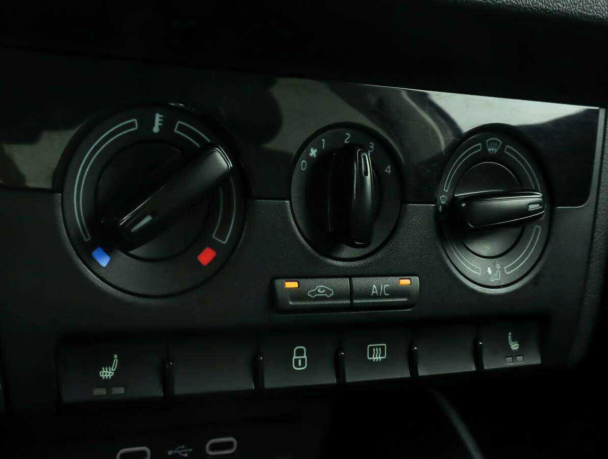 Skoda Rapid 2020 года с пробегом. Фото: #11