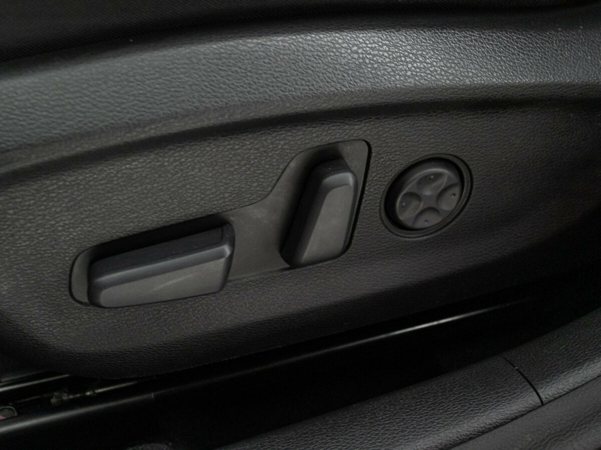 Hyundai Sonata 2018 года с пробегом. Фото: #13