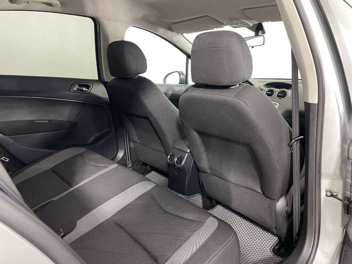 Peugeot 408 2016 года с пробегом. Фото: #16