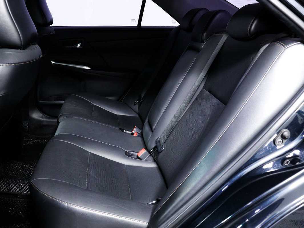 Toyota Camry 2015 года с пробегом. Фото: #11