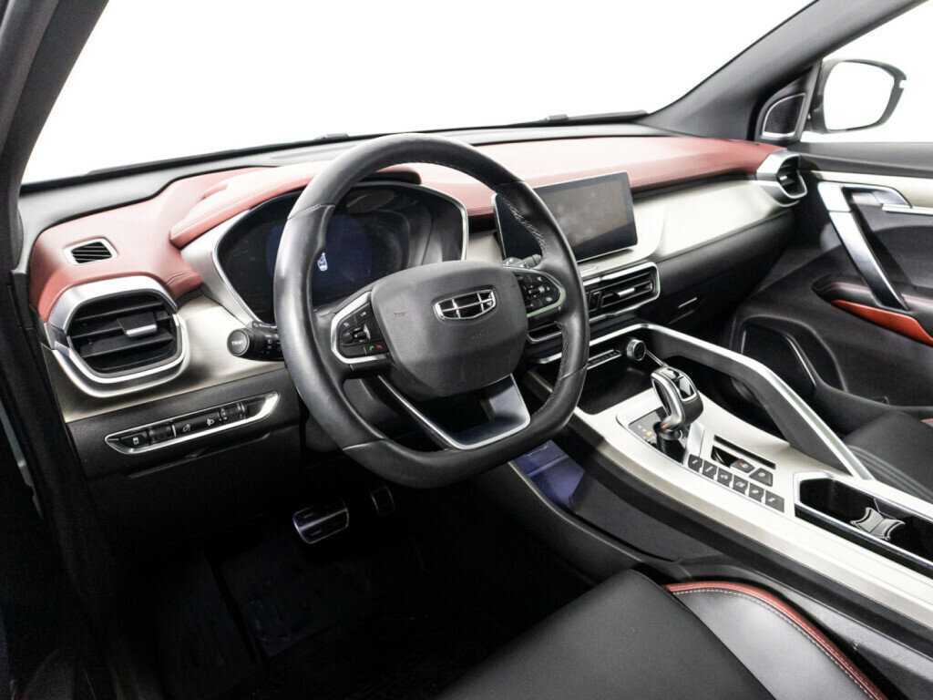 Geely Coolray 2021 года с пробегом. Фото: #10