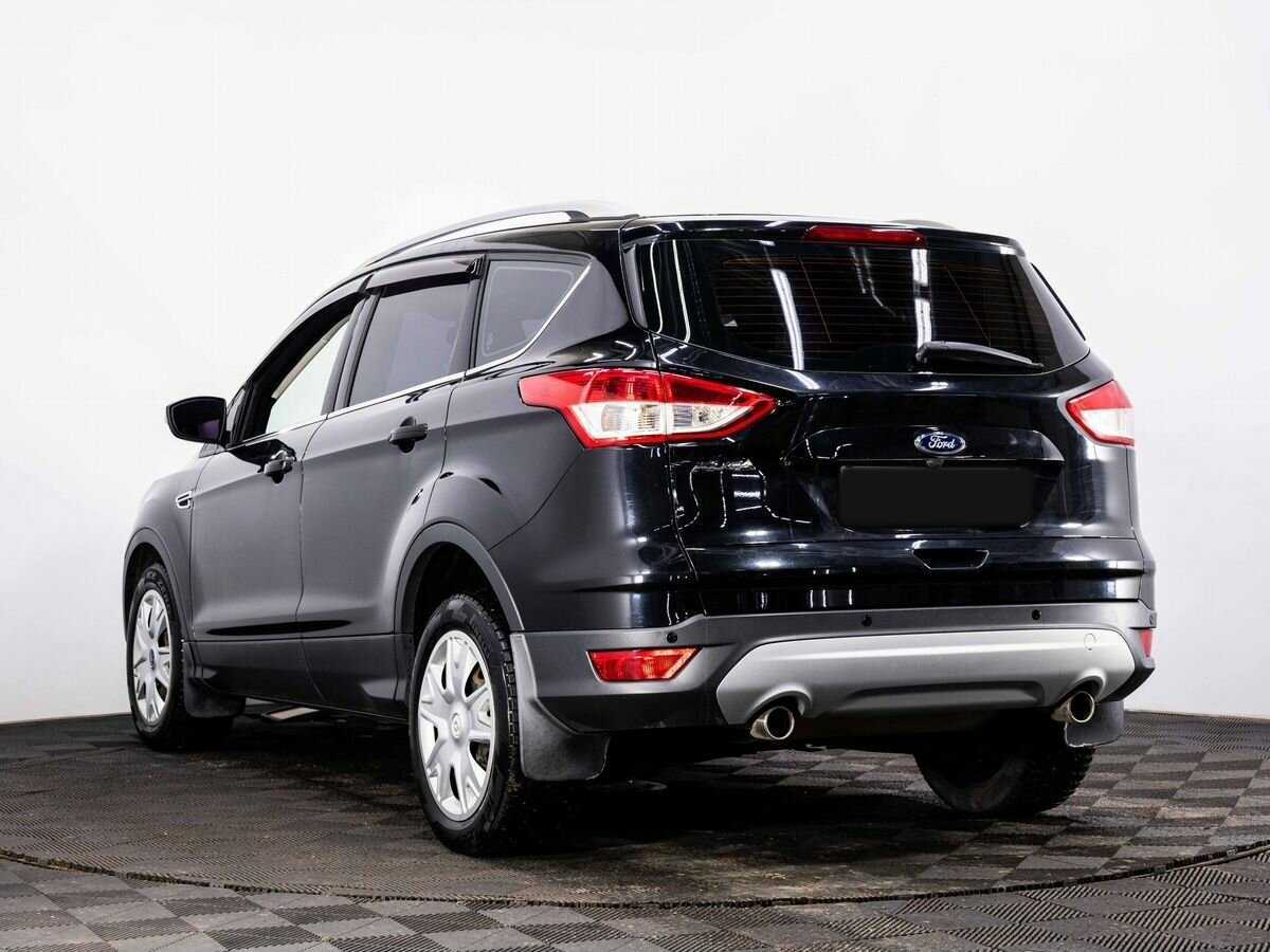Ford Kuga 2014 года с пробегом. Фото: #3
