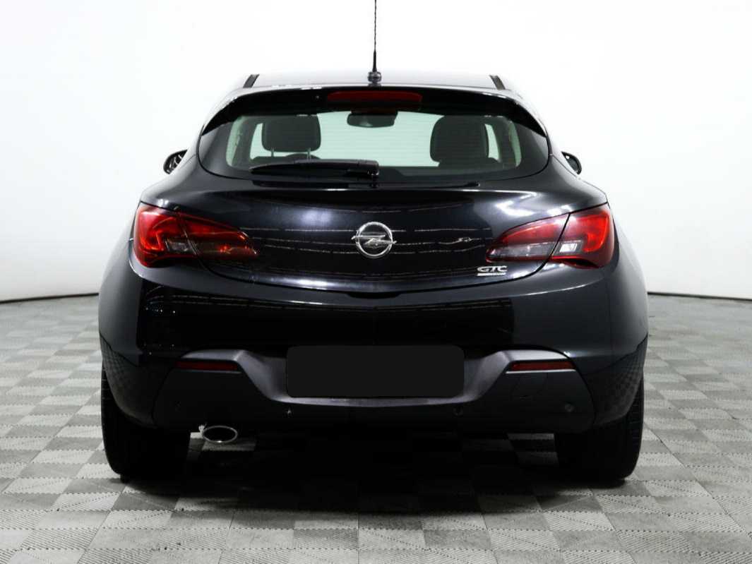 Opel Astra 2012 года с пробегом. Фото: #5