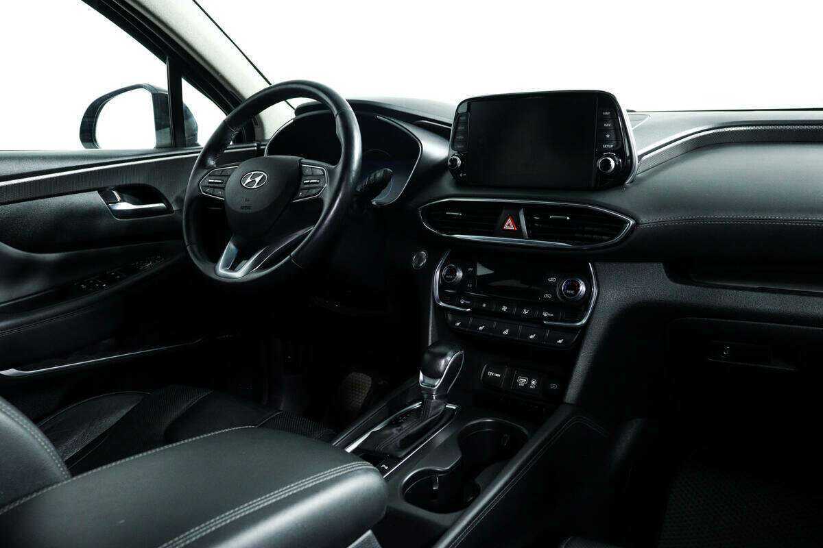 Hyundai Santa Fe 2019 года с пробегом. Фото: #8