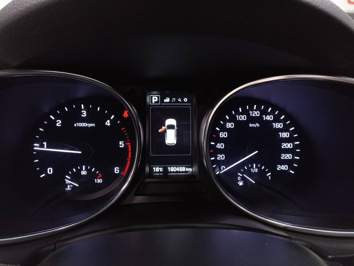 Hyundai Santa Fe 2015 года с пробегом. Фото: #12