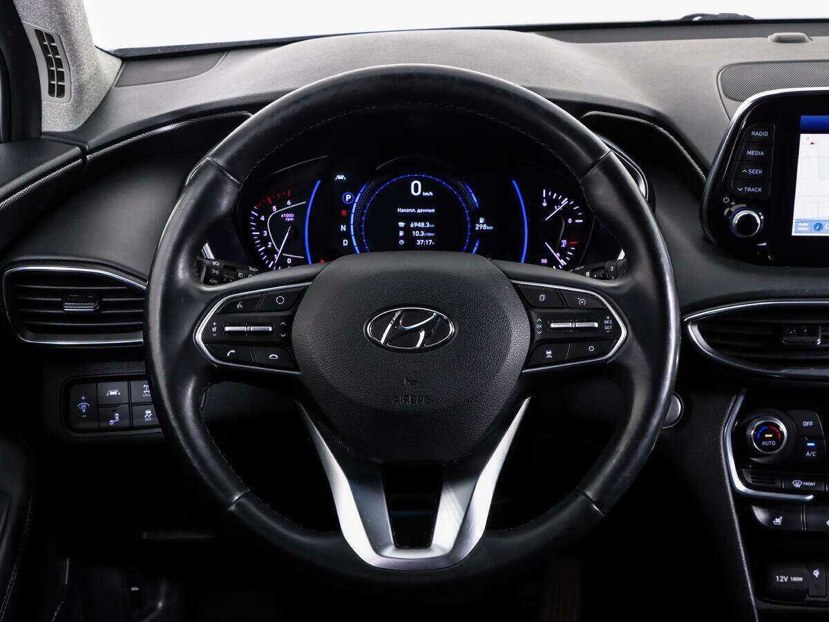 Hyundai Santa Fe 2019 года с пробегом. Фото: #9