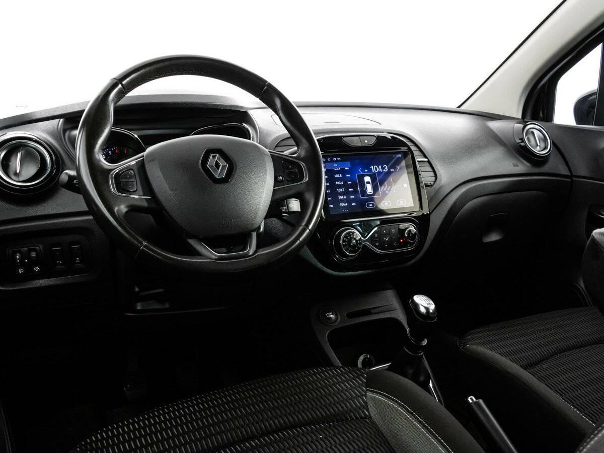 Renault Kaptur 2018 года с пробегом. Фото: #10