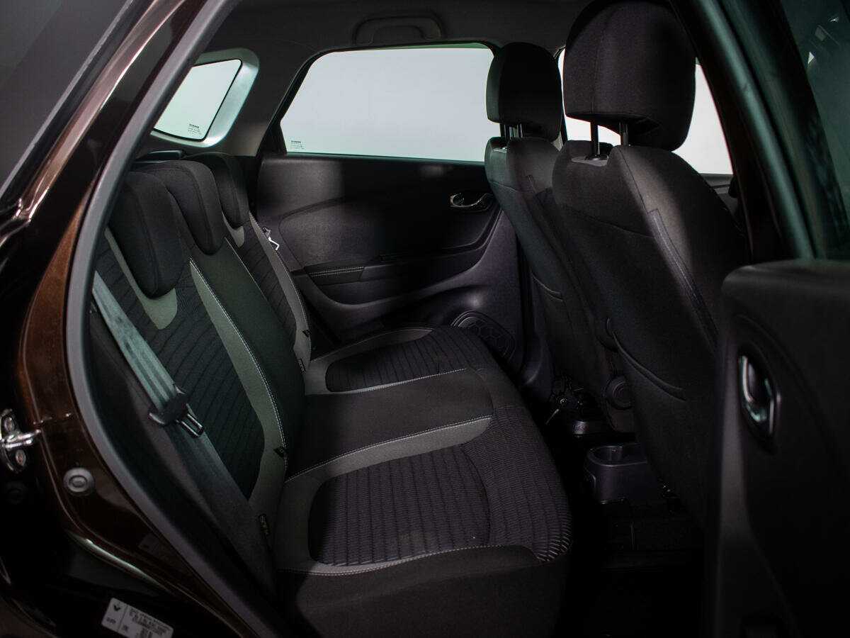 Renault Kaptur 2018 года с пробегом. Фото: #4