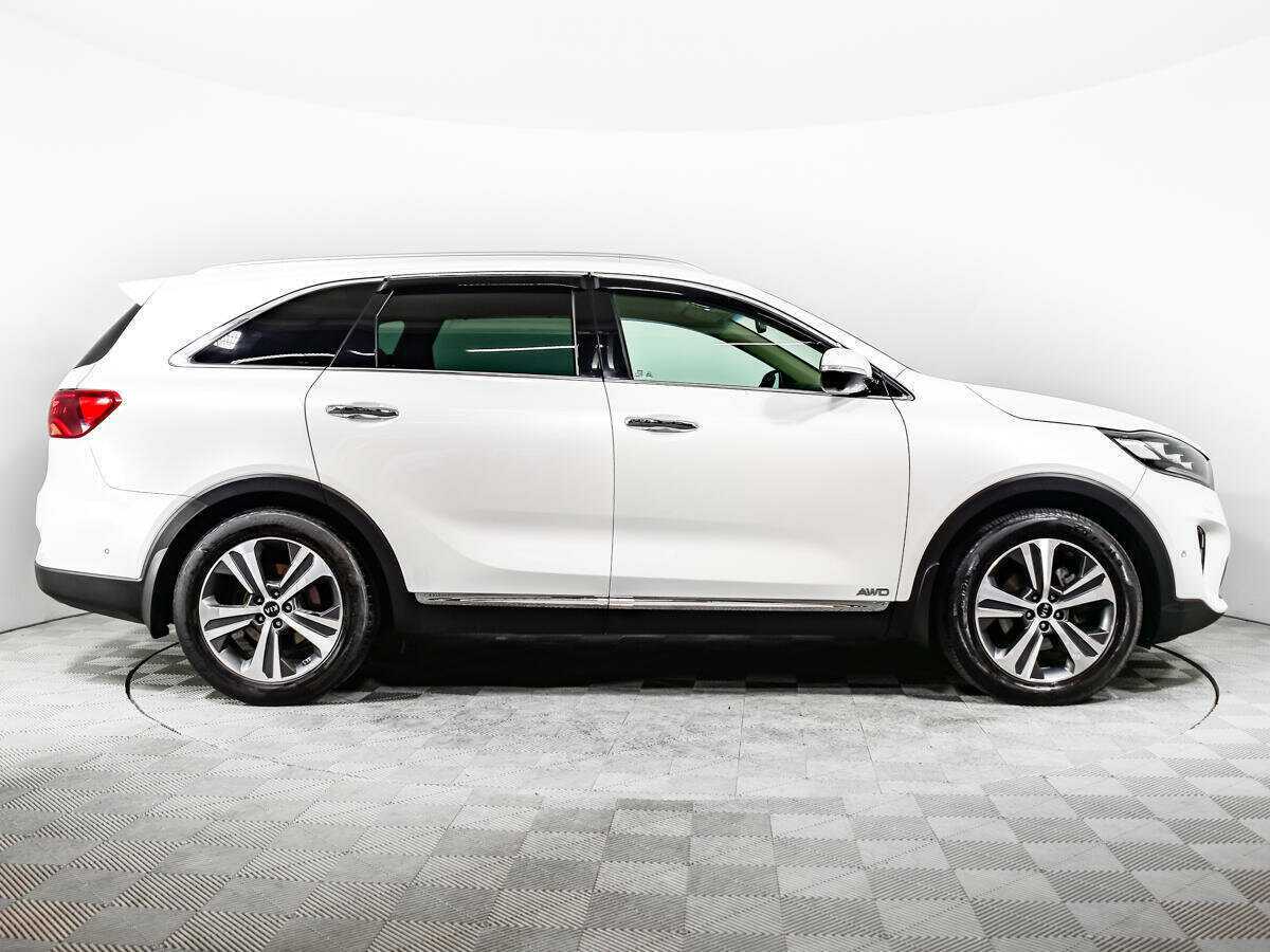 Kia Sorento 2018 года с пробегом. Фото: #3