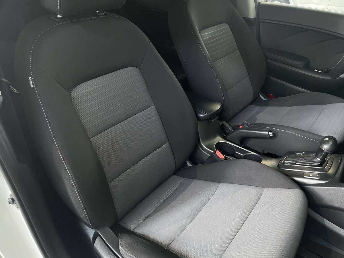 Kia Cerato 2014 года с пробегом. Фото: #18