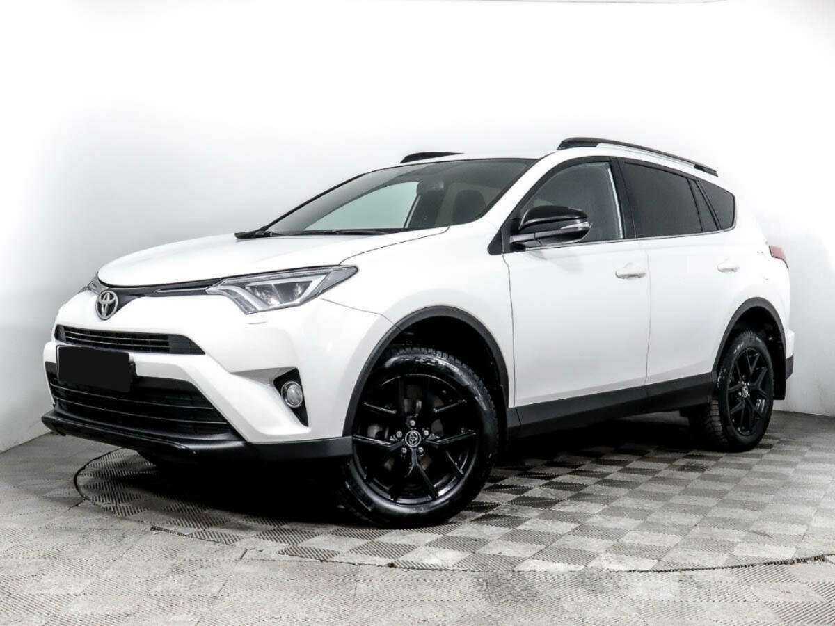Toyota RAV4 2019 года с пробегом. Посмотреть фото