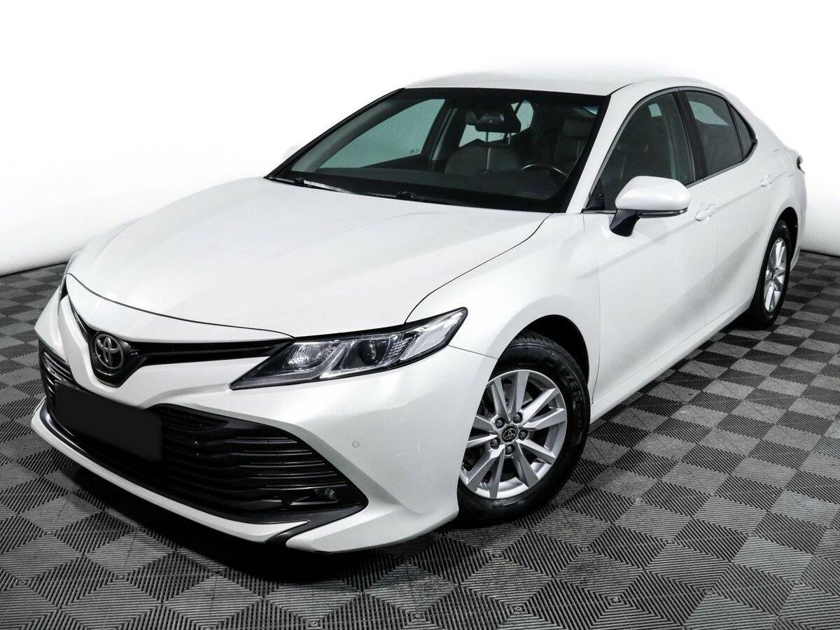 Toyota Camry 2020 года с пробегом. Фото: #12