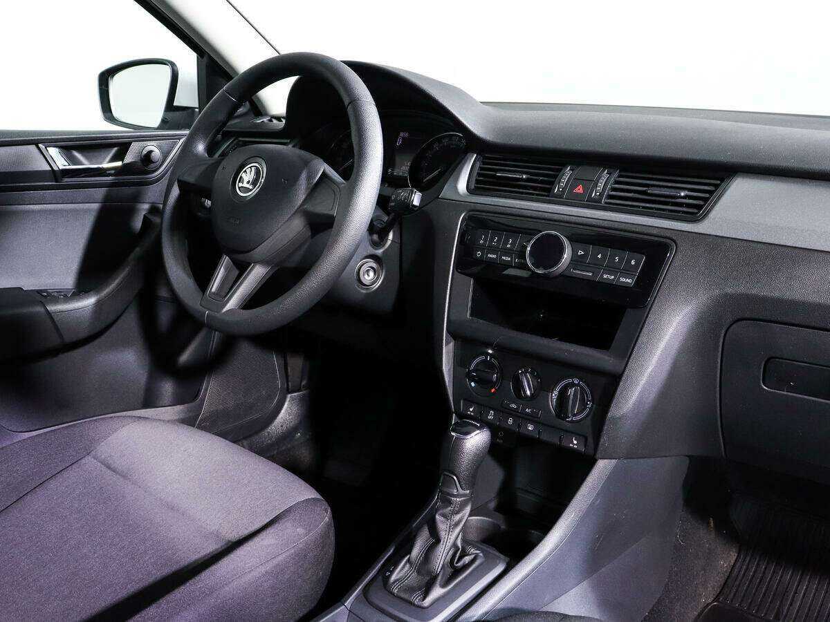 Skoda Rapid 2018 года с пробегом. Фото: #7