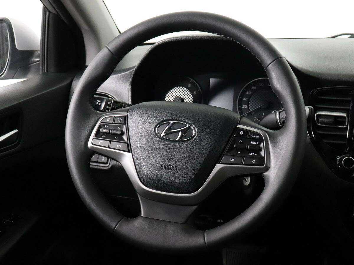 Hyundai Solaris 2021 года с пробегом. Фото: #12