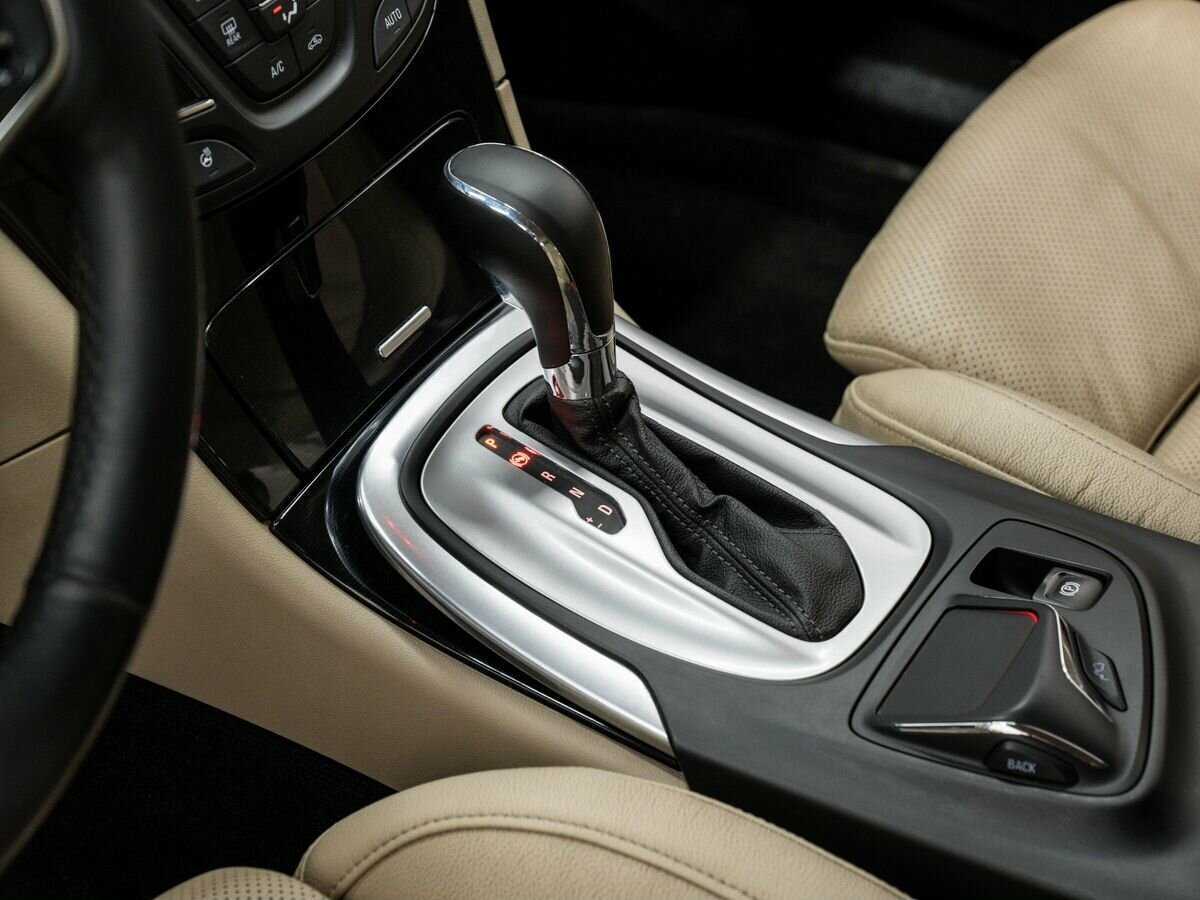 Opel Insignia 2015 года с пробегом. Фото: #17