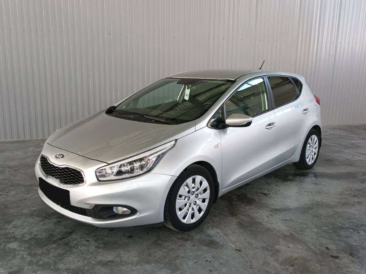Kia Ceed 2013 года с пробегом. Посмотреть фото