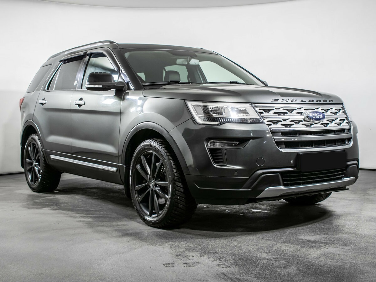 Ford Explorer 2018 года с пробегом. Фото: #2