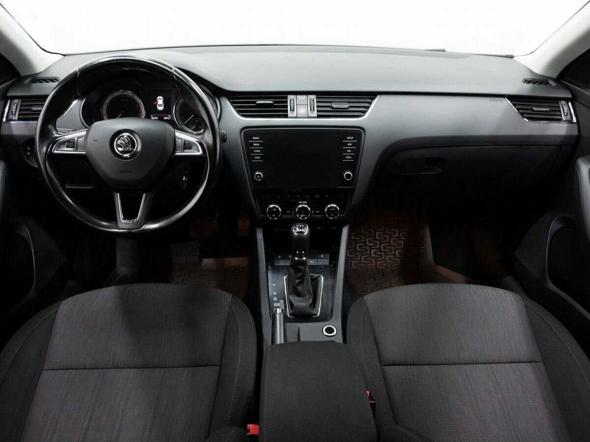 Skoda Octavia 2017 года с пробегом. Фото: #12