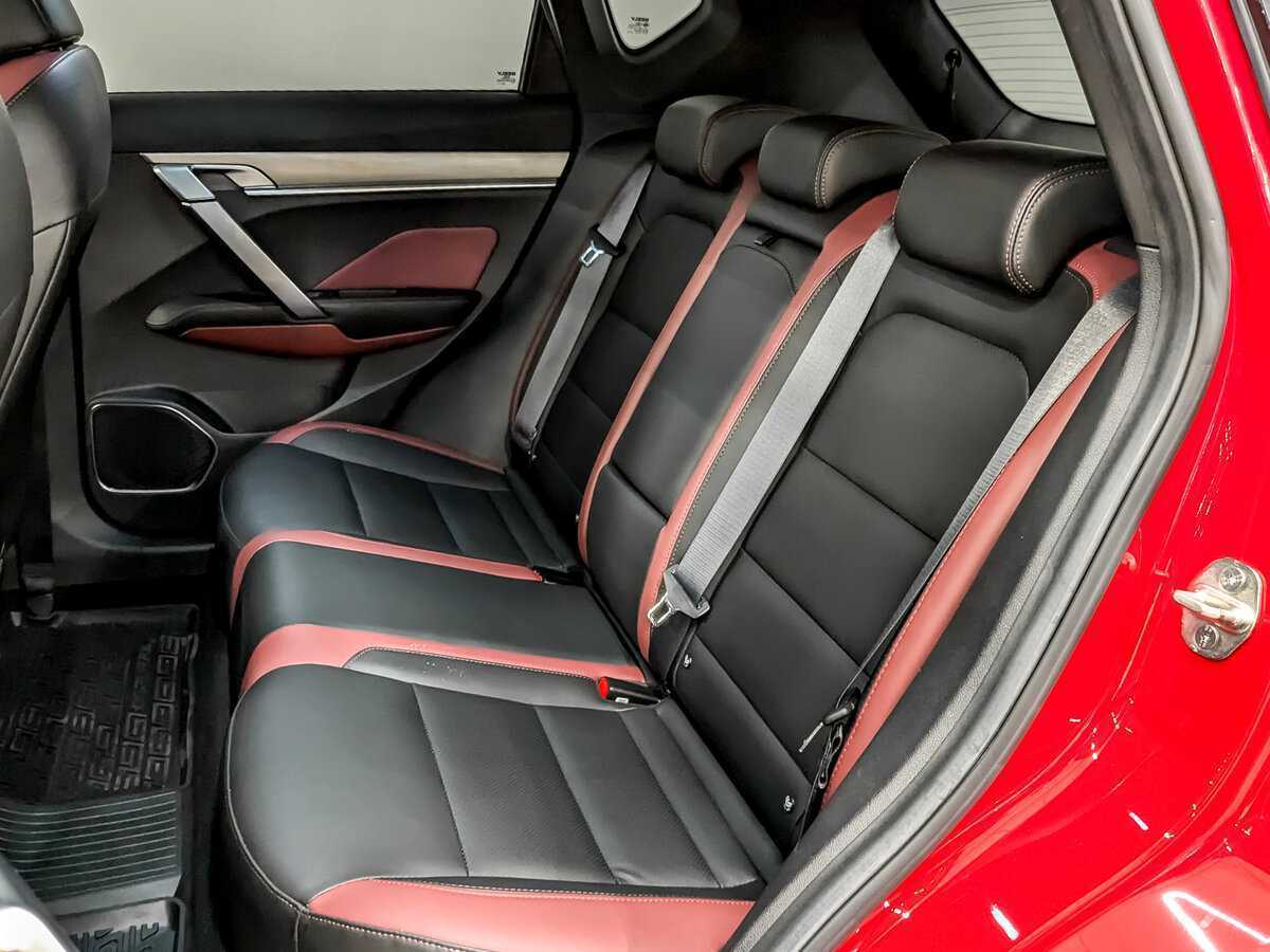 Geely Coolray 2022 года с пробегом. Фото: #11